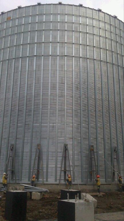 Предприятие по производству комбикормов продуктивностью 30 тонн в час. г. Умань